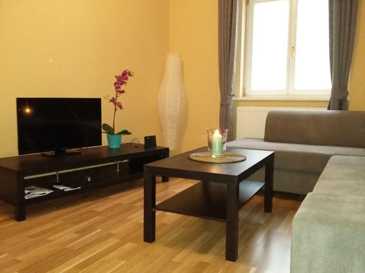 פראג Angel Apartment Nr 4 Near To The Center מראה חיצוני תמונה